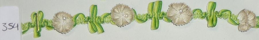 Flowerribbon with Pearls 15mm (15 yard), Beige 354
